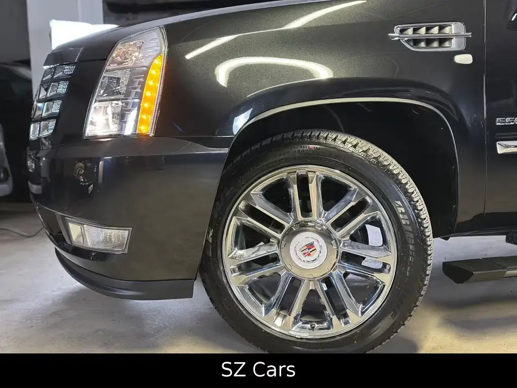 Main__Slider__Photo:Cadillac Escalade GMT900 Platinum*1.Hand*Unfallfrei*KAM* 11/2012-1