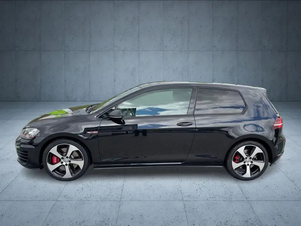 Main__Slider__Photo:Volkswagen Golf GTI Performance DSG Nav/Pano/Kam/AppCon/18" 03/2017-1