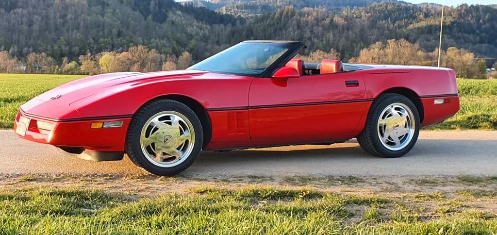 Main__Slider__Photo:Corvette C4 06/1988-0