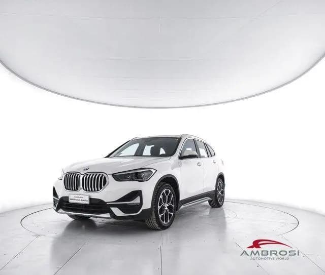 Main__Slider__Photo:BMW X1 sDrive18d xLine 02/2022-0