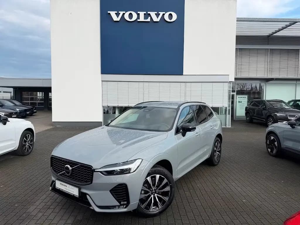 Main__Slider__Photo:Volvo XC60 B5 Plus Dark AWD 02/2025-0