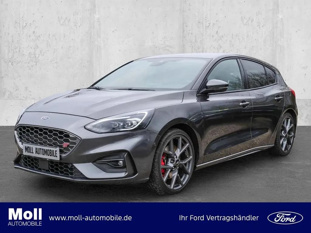 Main__Slider__Photo:Ford Focus ST AD Navi Soundsystem B & O LED Kurvenlic 06/2020-0