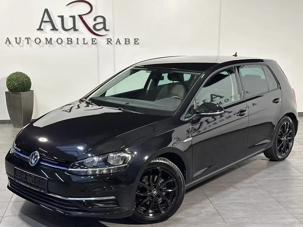 Main__Slider__Photo:Volkswagen Golf 1.5 TSI Comfortline BMT NAV+DIGDISPLAY+2HD 06/2019-0