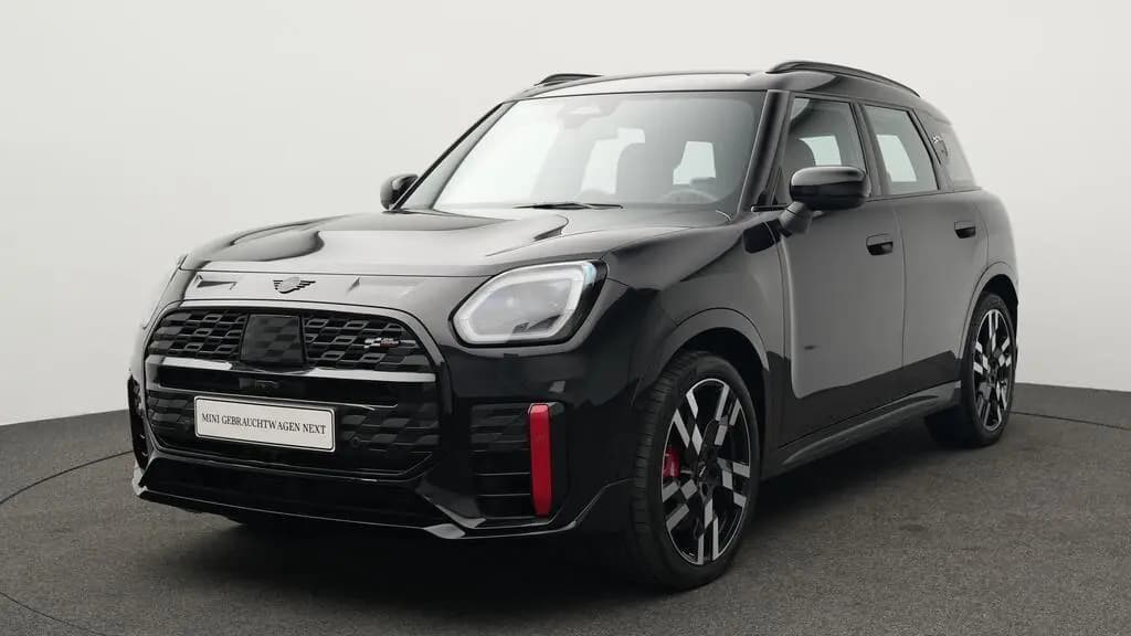 Main__Slider__Photo:MINI John Cooper Works Countryman JCW Countryman ALL4 03/2025-0
