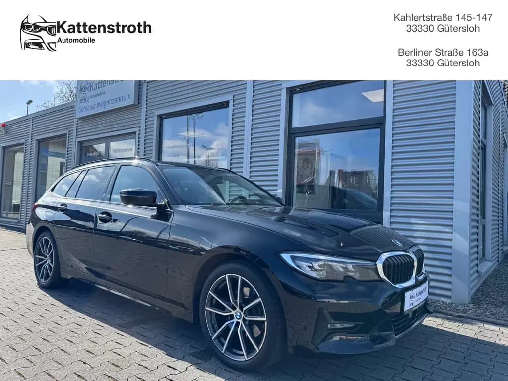 Main__Slider__Photo:BMW 320 d Touring SportLine AHK Panorama ACC HIFI 01/2021-0