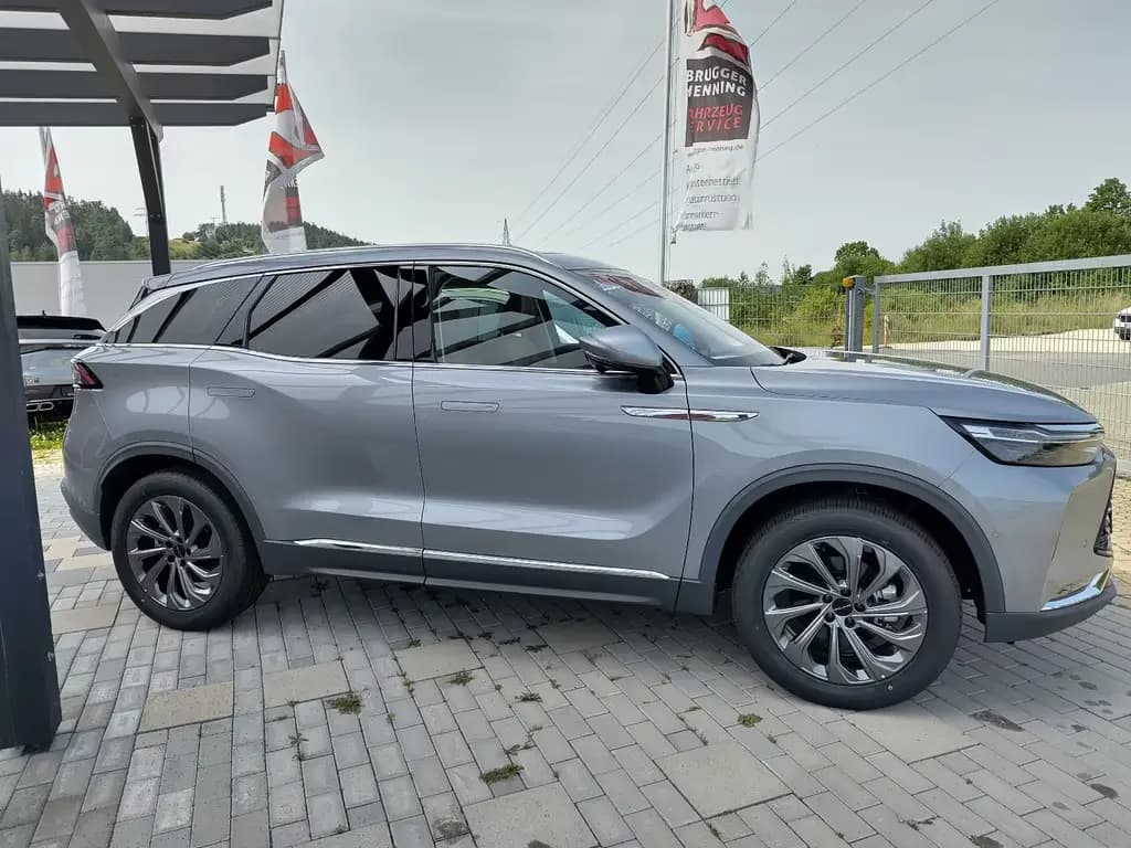 Main__Slider__Photo:BAIC Beijing X75 1,5 T-GDI DCT Leder, Lenkradheizung 03/2026-0