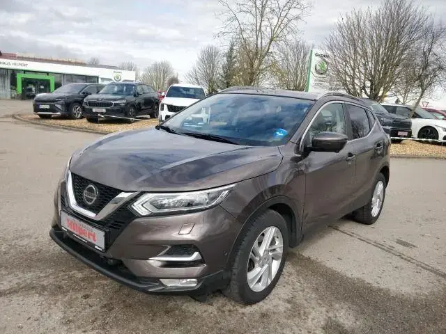 Main__Slider__Photo:Nissan Qashqai 1.3 DIG-T 15PS Tekna AHK NAVI 360 SHZ TE 04/2019-1