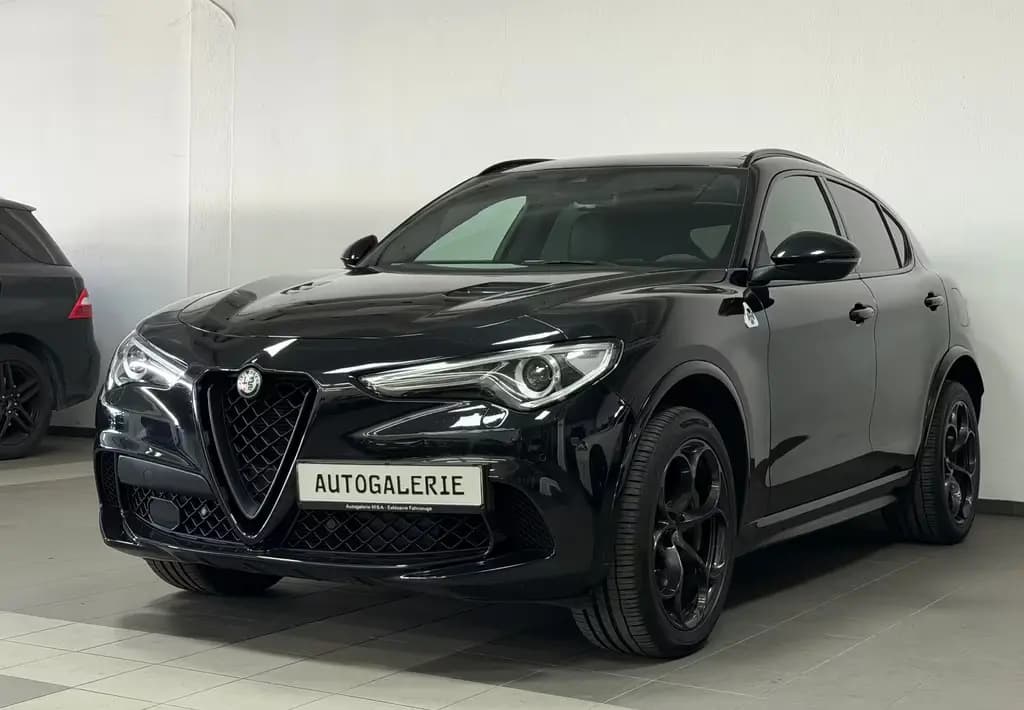 Main__Slider__Photo:Alfa Romeo Stelvio Quadrifoglio Q4 | 1.Hand - Pano! 06/2019-0