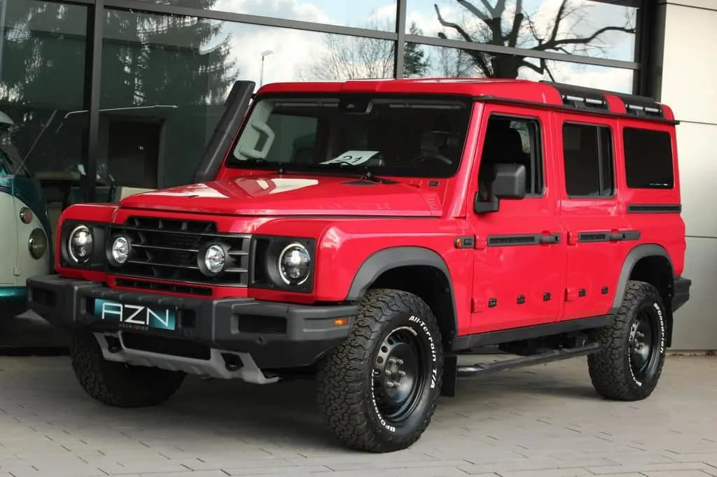 Main__Slider__Photo:INEOS Grenadier Trialmaster Edition mit Winde 06/2025-0
