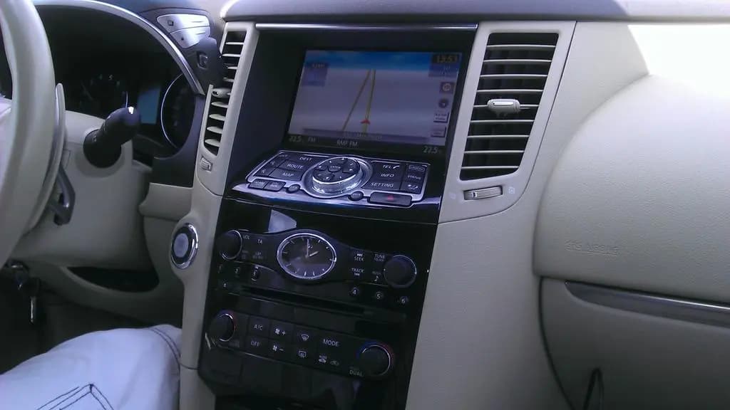 Main__Slider__Photo:Infiniti FX 50 S Premium S Premium 05/2012-0