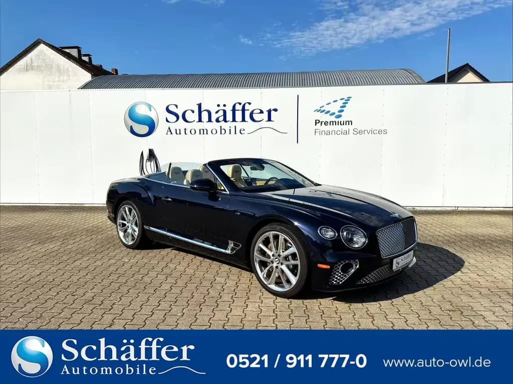 Main__Slider__Photo:Bentley Continental GTC CABRIOLET V8 MULLINER 360° SI... 01/2021-0