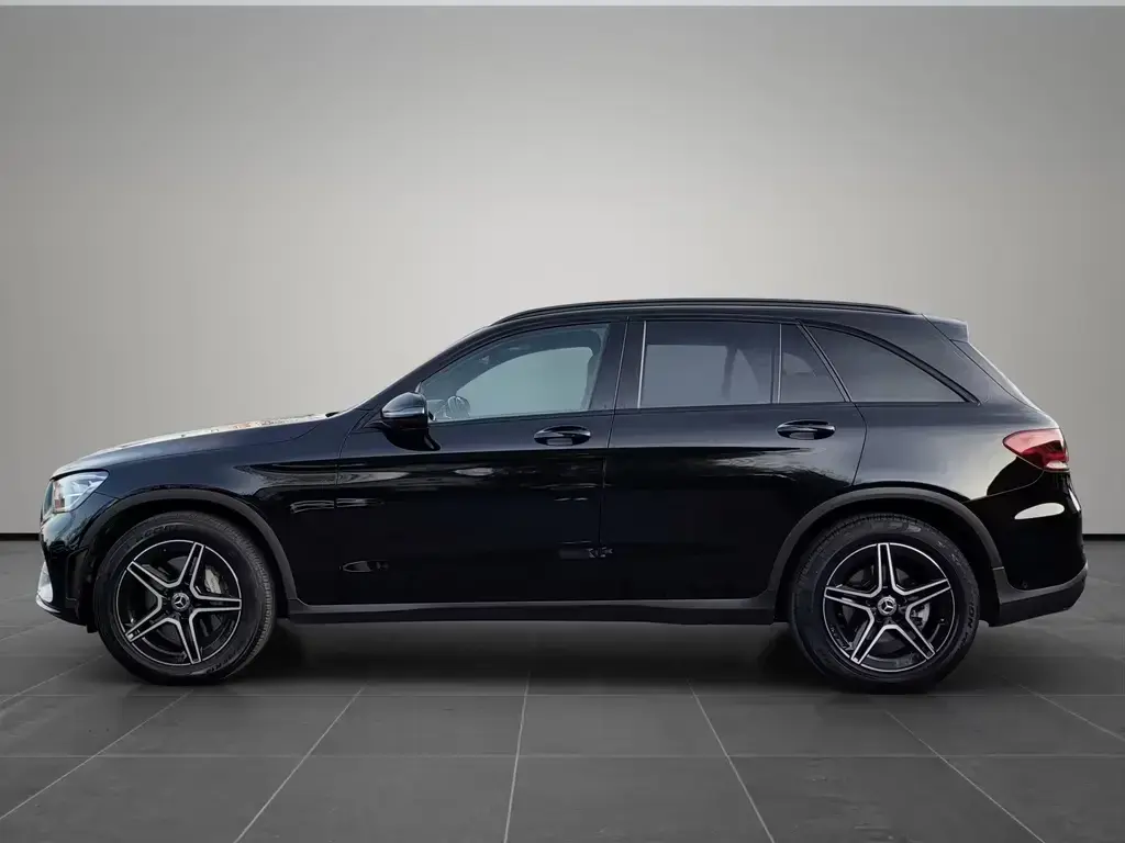 Main__Slider__Photo:Mercedes-Benz GLC 200 4Matic AMG Line BURMESTER|R-KAM|NIGHT 12/2019-1