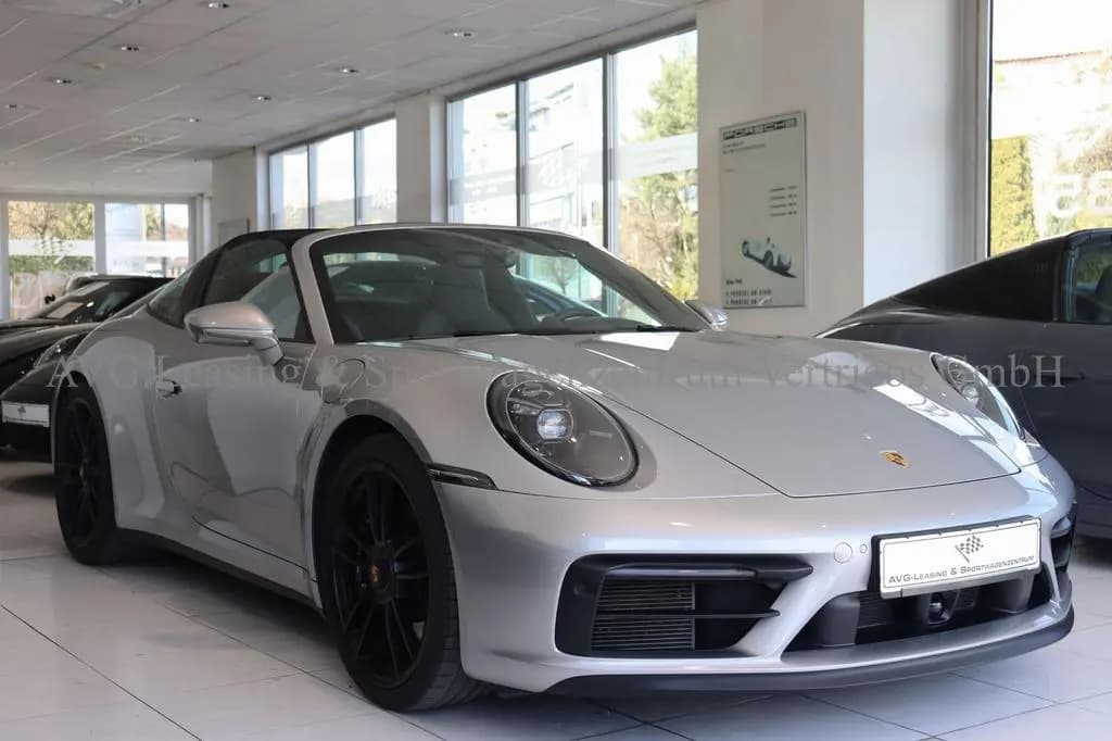 Main__Slider__Photo:Porsche 992 911 Targa 4 GTS 1.HD/DT/LIFT/GT-SILVER/BOSE 05/2024-0