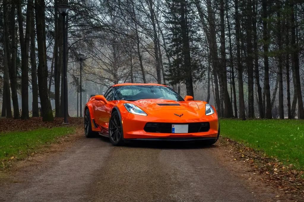 Main__Slider__Photo:Corvette C7 6.2 V8 LT2 Grand Sport Coupe 08/2019-0