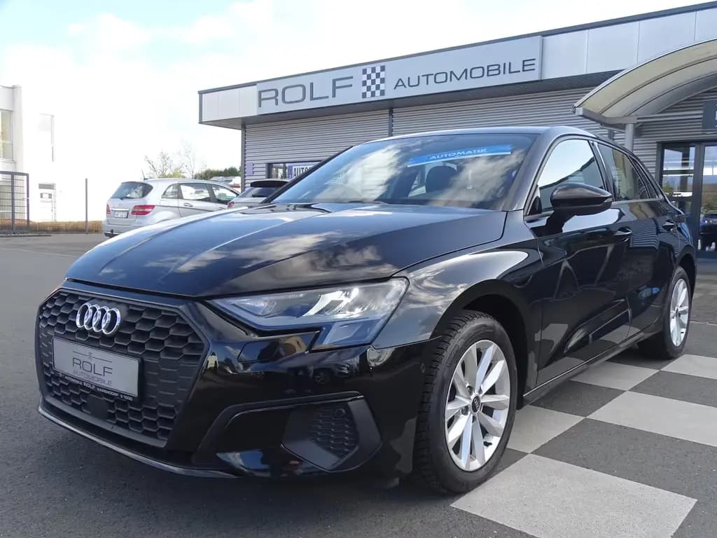 Main__Slider__Photo:Audi A3 35 TFSI*S-TRONIC*LED*RFK*CARPLAY*TEMPO*SHZG* 12/2023-0