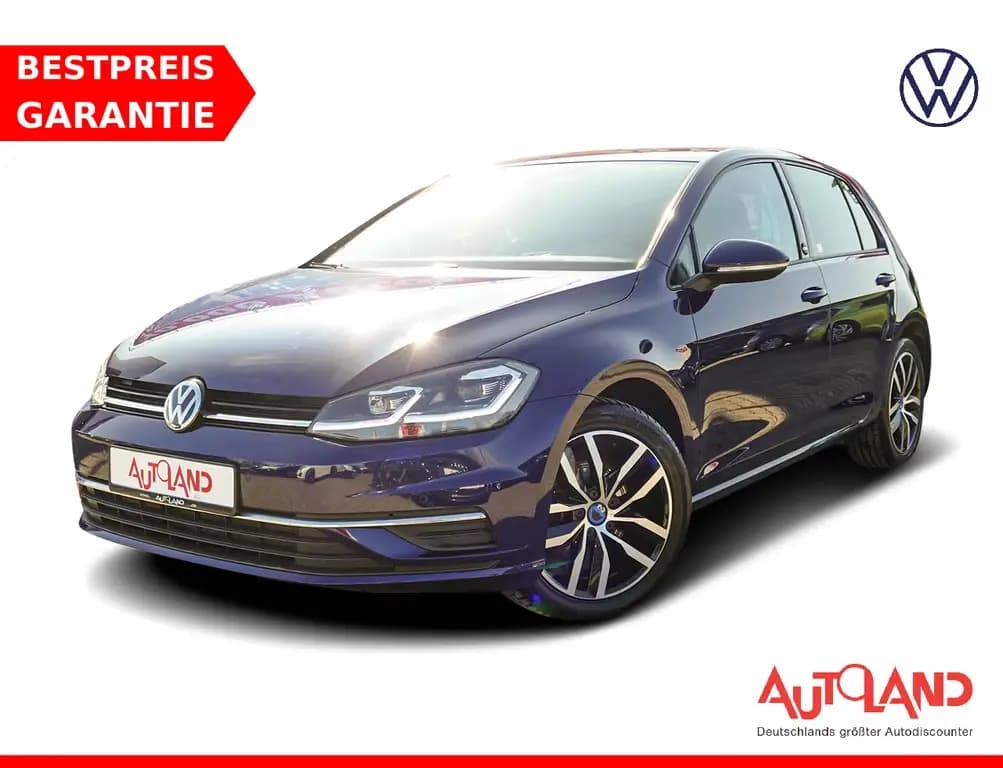 Main__Slider__Photo:Volkswagen Golf VII 1.5 TSI Sound LED Navi AHK Sitzheizung 11/2017-0