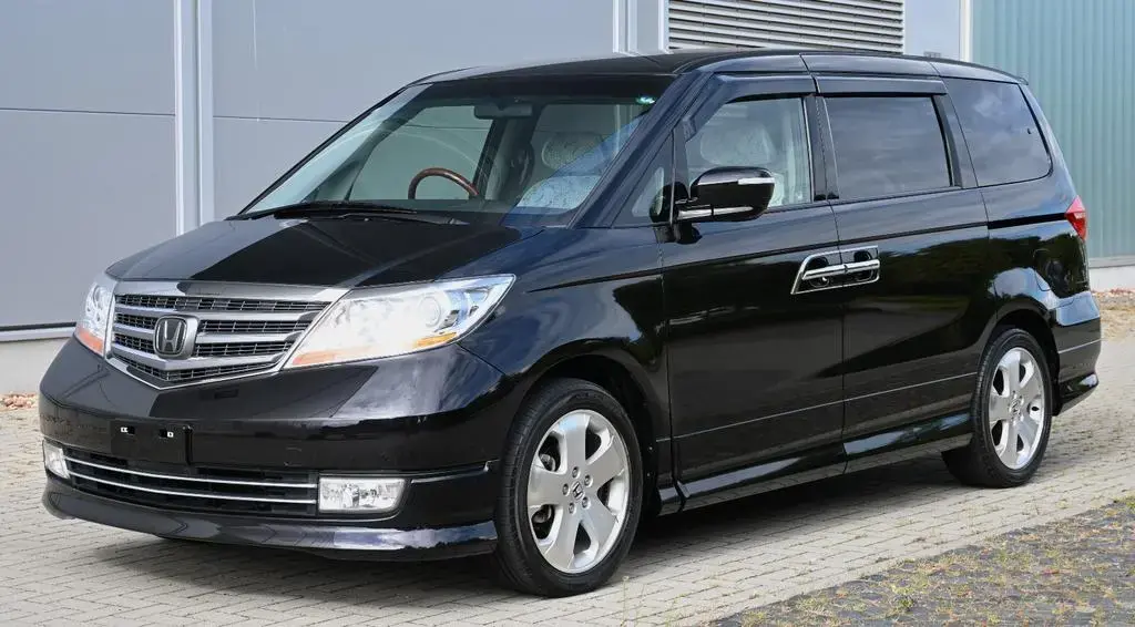 Main__Slider__Photo:Honda Other Elysion Prestige 3,5 07/2007-1
