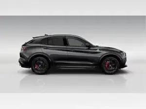Main__Slider__Photo:Alfa Romeo Stelvio Quadrifoglio Q4 null-1