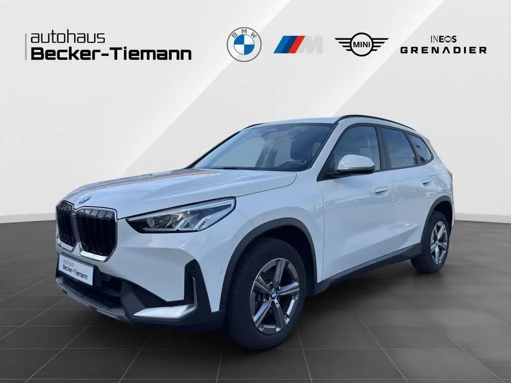 Main__Slider__Photo:BMW X1 sDrive18d NAVI*AHK*M SPORT LENKRAD*KAMERA*DRI 02/2023-0