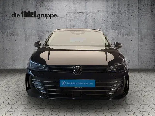 Main__Slider__Photo:Volkswagen Passat Variant 1.5 eTSI Business DSG AHK+360°Cam 07/2025-1