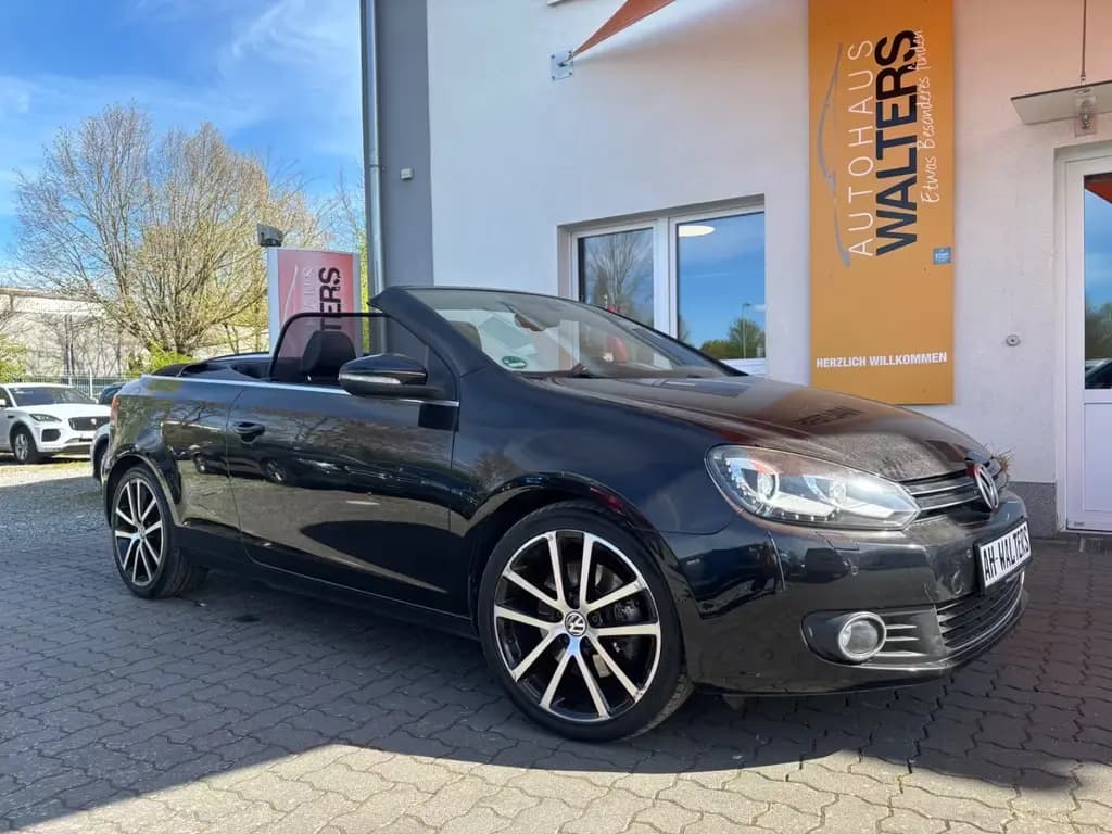 Main__Slider__Photo:Volkswagen Golf VI Cabriolet=Leder-Xenon-Kamera-Navi-= 06/2011-0