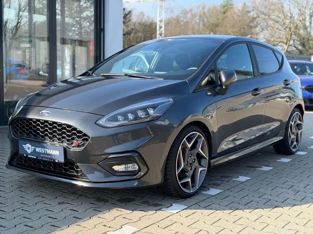 Main__Slider__Photo:Ford Fiesta ST/200PS/PANORAMA/KLIMA/SHZ/KAMERA 06/2019-0