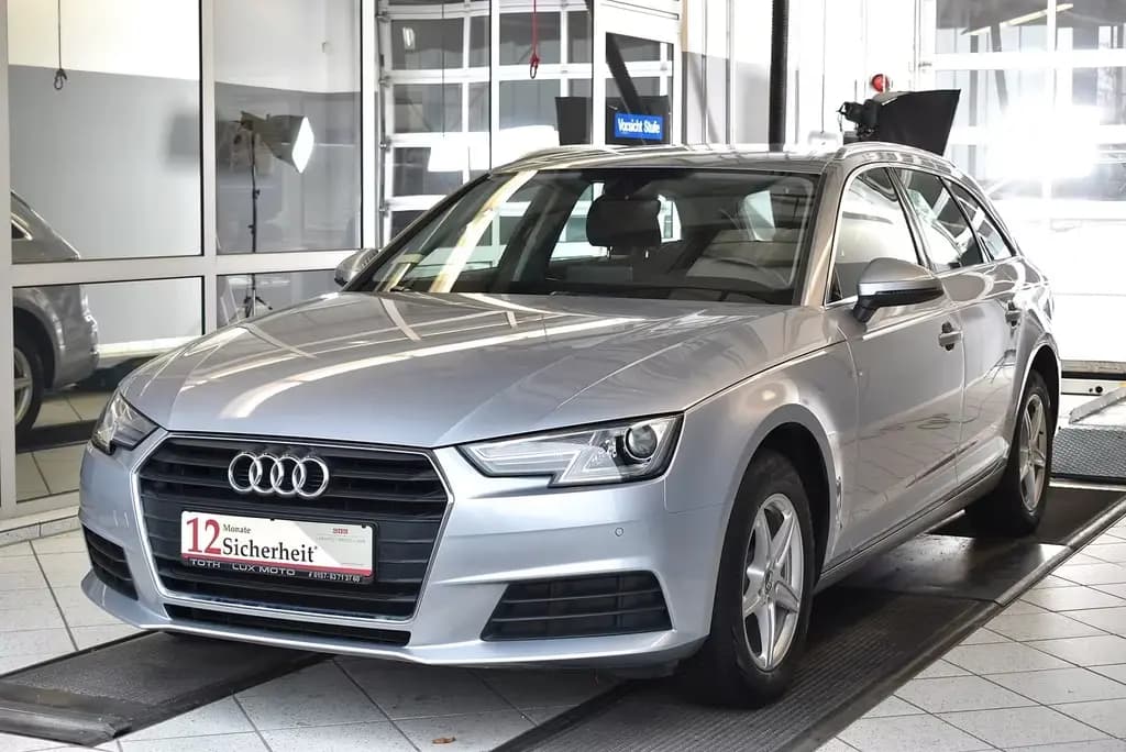Main__Slider__Photo:Audi A4 35TDI Avant S-Tronic*Xenon Plus*SHZ*PDC*Navi 08/2019-0