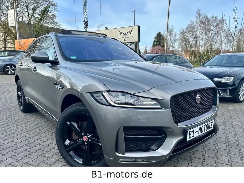 Main__Slider__Photo:Jaguar F-Pace F-PACE R-Sport AWD*Leder*Pano*Black Pack* 10/2019-0