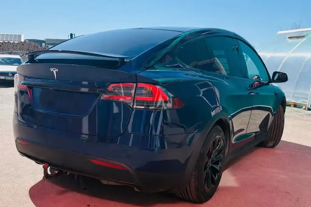 Main__Slider__Photo:Tesla Model X 75D - 12/2018-1