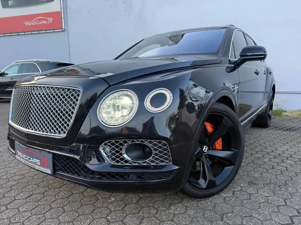 Main__Slider__Photo:Bentley Bentayga 6.0 W12 4WD*FirstEdition* Pano*Voll* 12/2016-0