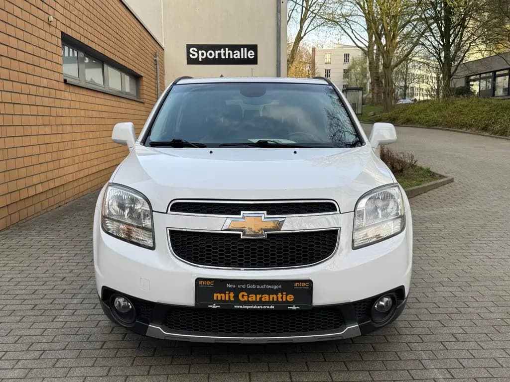 Main__Slider__Photo:Chevrolet Orlando 1.4T LTZ/7-SITZER/NAVI/R-KAMERA/GEPFLEGT 04/2013-0