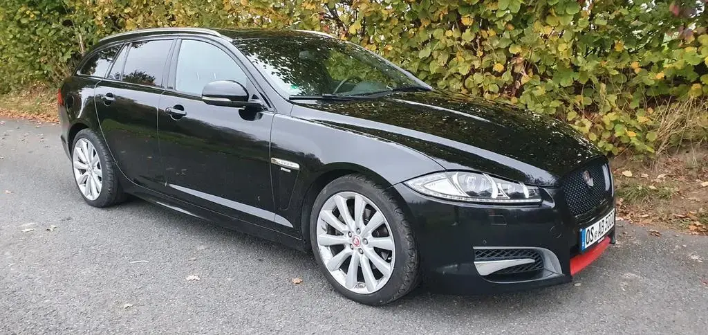 Main__Slider__Photo:Jaguar XF 3.0 L V6 Diesel Sportbrake - Xenon Leder Navi 08/2015-1
