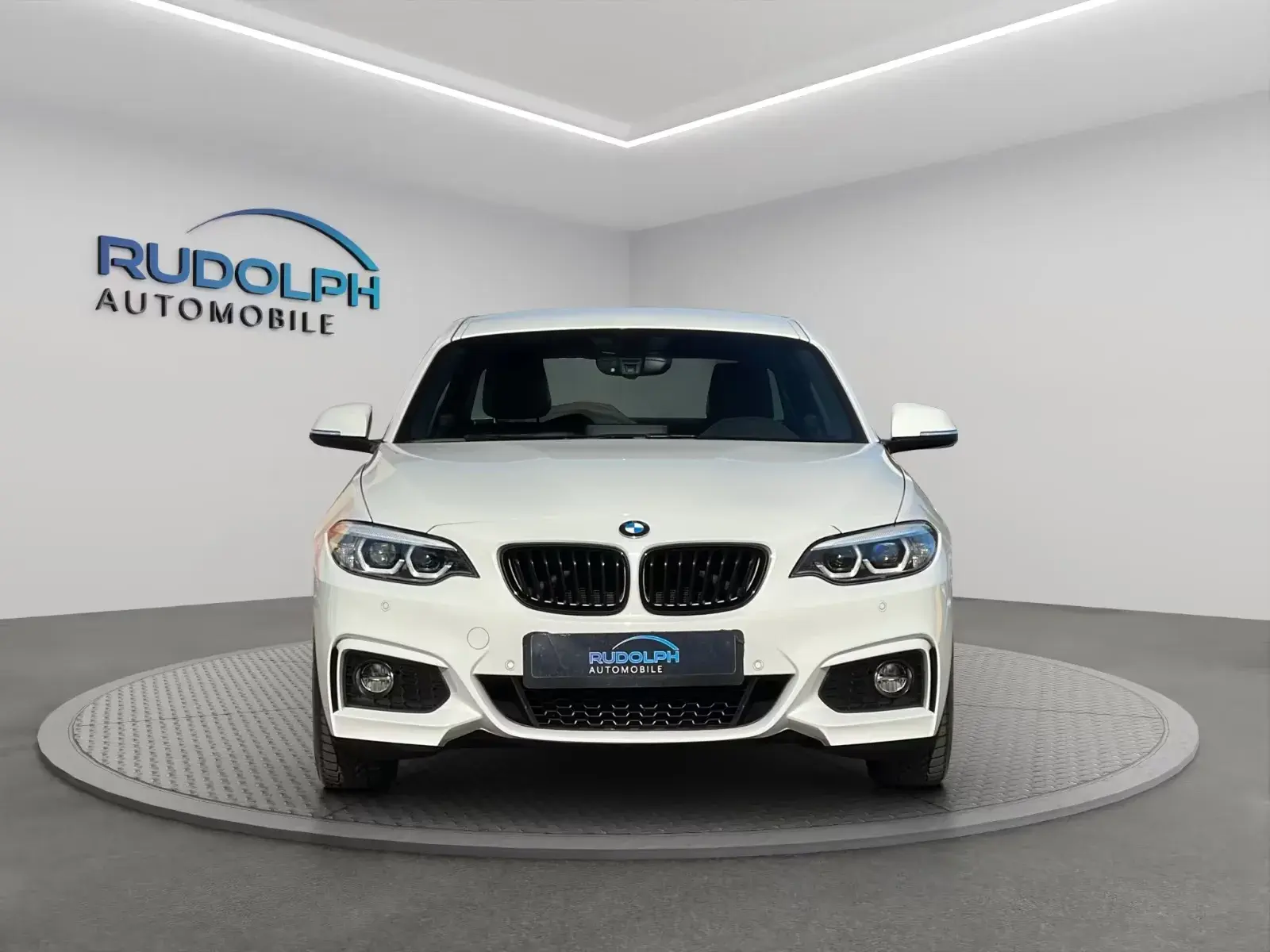 Main__Slider__Photo:BMW 2 Series 03/2021-1