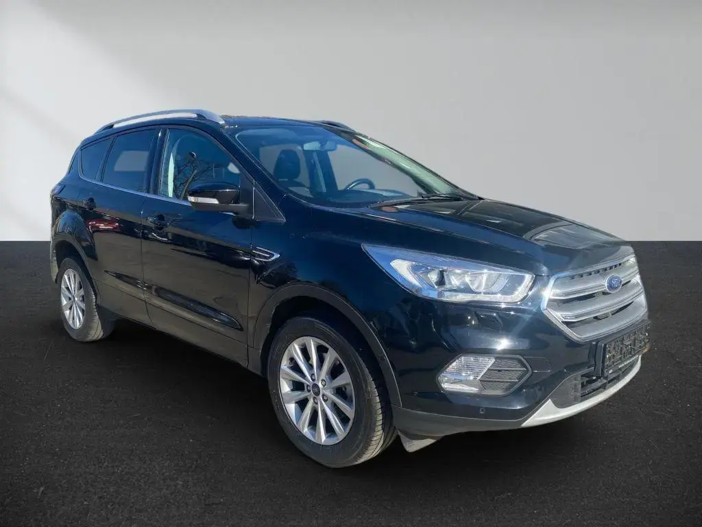 Main__Slider__Photo:Ford Kuga 1.5 EcoBoost 2x4 Aut. Cool & Connect 11/2019-1