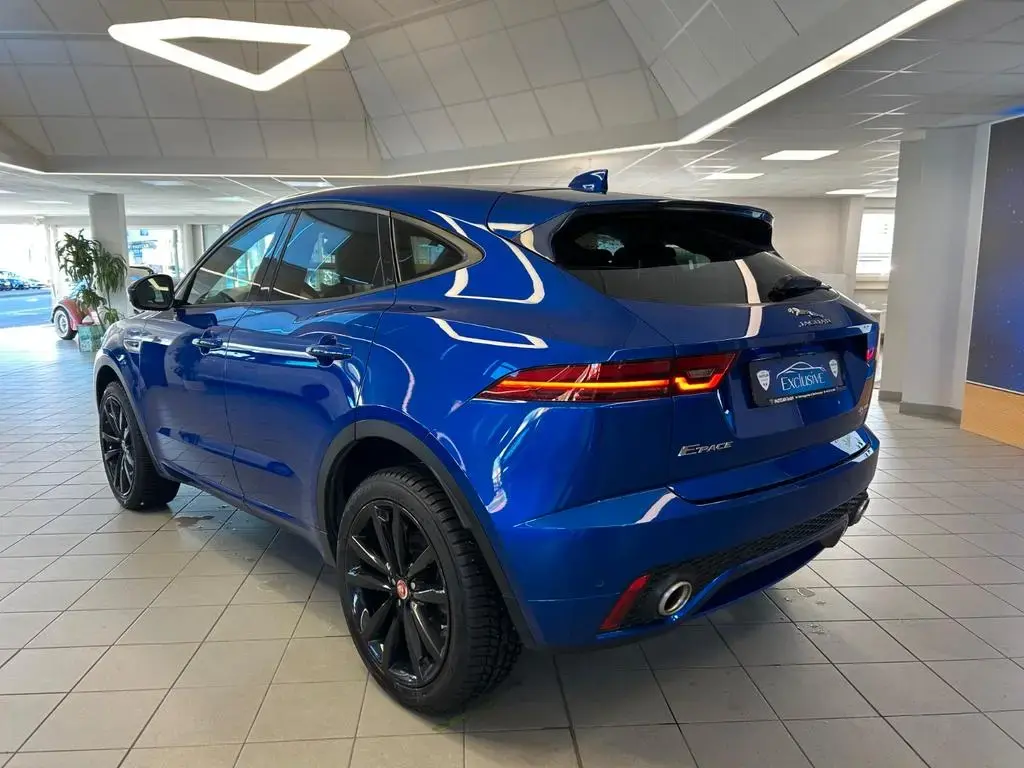Main__Slider__Photo:Jaguar E-Pace E-PACE R-Dynamic S AWD LED 05/2020-1