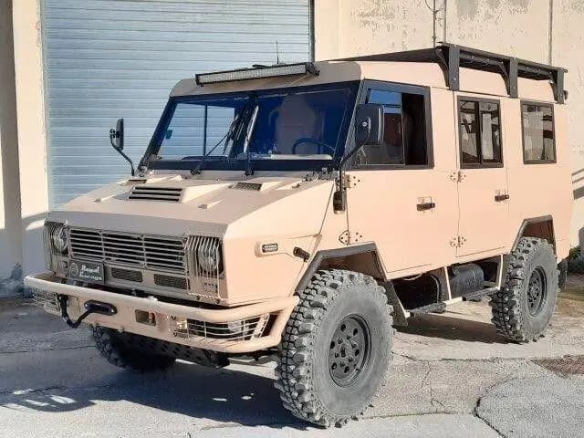 Main__Slider__Photo:Iveco VM 90 2.8TDI 4X4 HARD TOP 9POSTI + CARRELL 06/1998-0