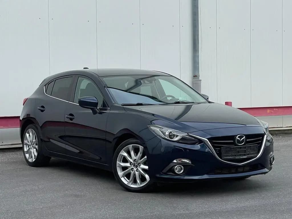 Main__Slider__Photo:Mazda 3 Sports-Line/HUD/Klima/BOSE/LED/SHZ/Abs.Temp.° 11/2014-0