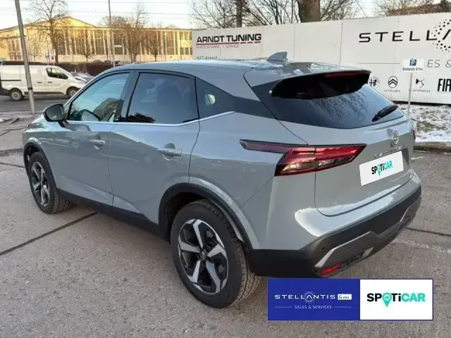 Main__Slider__Photo:Nissan Qashqai 1.3 DIG-T N-Connecta A Qashqai 1.3 DIG-T 06/2024-1