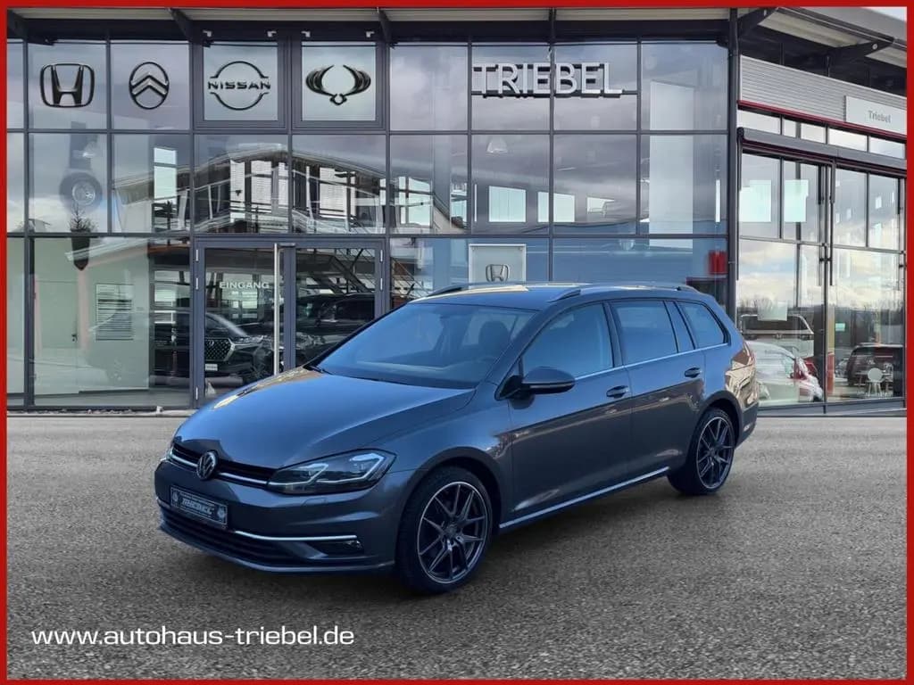 Main__Slider__Photo:Volkswagen Golf VII Highline Navi*AAC*LED*ACC*Massage*SHZ*1 01/2020-0