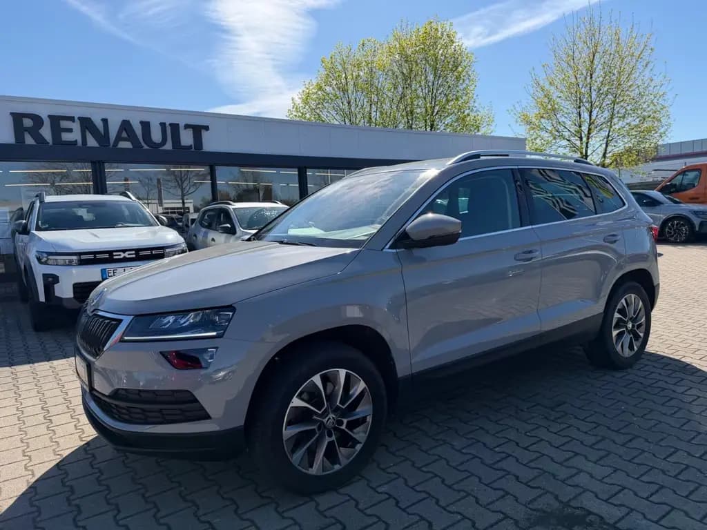 Main__Slider__Photo:Skoda Karoq 2.0 TDI Clever 4x4 DSG 02/2021-0