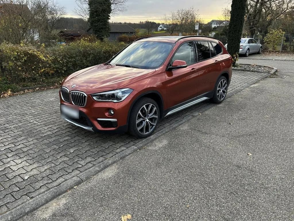 Main__Slider__Photo:BMW X1 xDrive25i xLine Pano, ACC, Leder, K... 05/2018-0