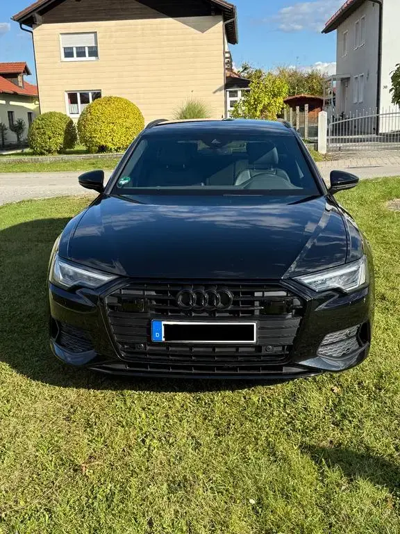 Main__Slider__Photo:Audi A6 40 TDI S tronic S line Avant S line 01/2022-1