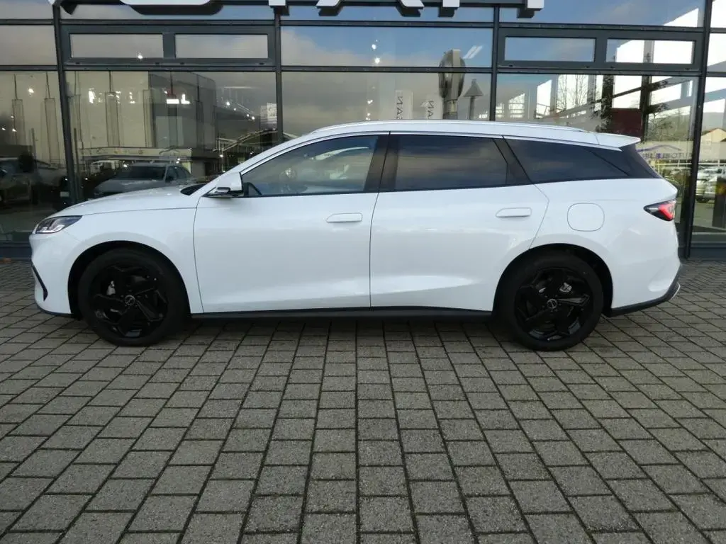 Main__Slider__Photo:BYD SEAL 6 DM-I Touring Comfort *Privacy*Pano*Leder* null-1