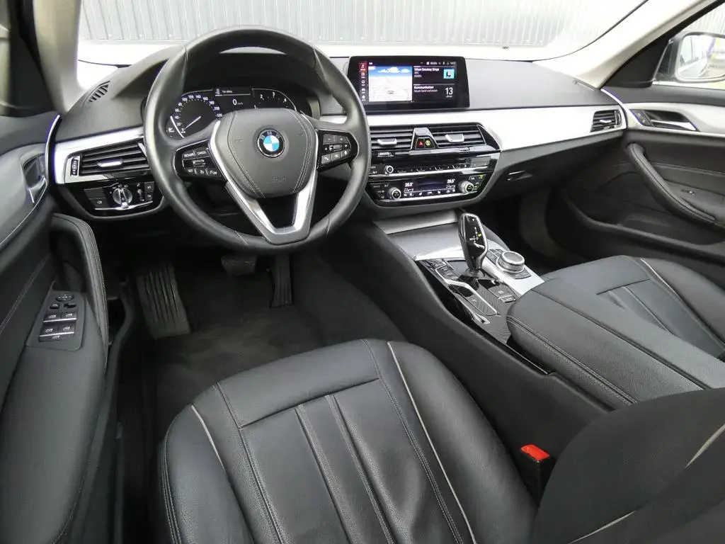 Main__Slider__Photo:BMW 5 Series 520d xDrive LED Leder Navi Kamera 1-Hand Facelif 10/2020-1