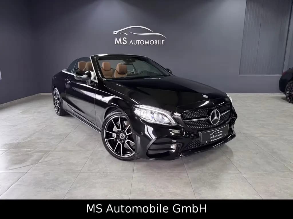 Main__Slider__Photo:Mercedes-Benz C 300 AMG Line Virtual Cockpit/MultiB/Airscarf 10/2018-0