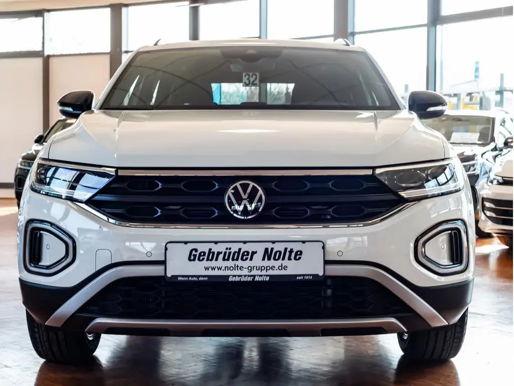 Main__Slider__Photo:Volkswagen T-Roc 1.5 TSI Goal DSG Kamera Navi FACEL. LED 09/2024-1