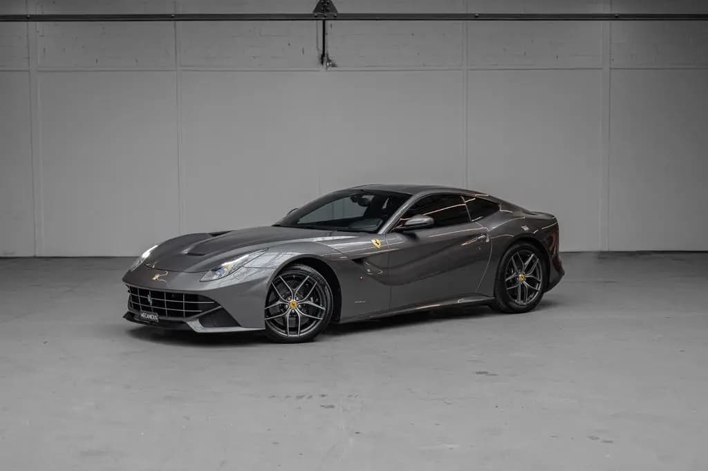 Main__Slider__Photo:Ferrari F12 berlinetta *Grigio Ferro / French Origin* 04/2014-0