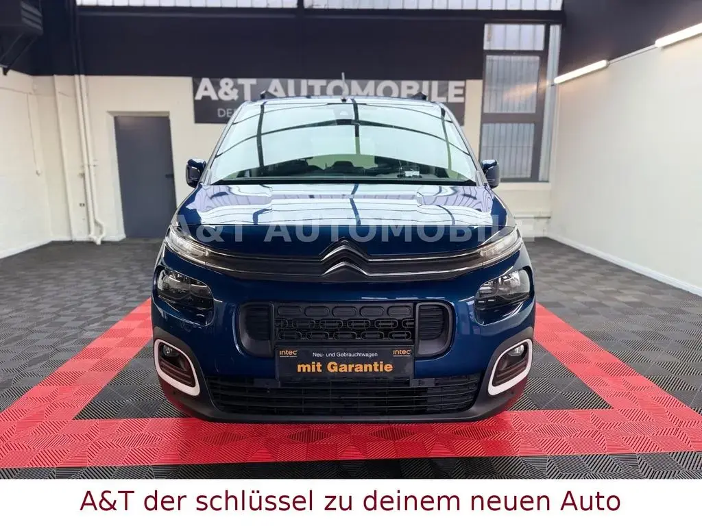Main__Slider__Photo:Citroën Berlingo Shine XL.1Hand.Vollausstattung 01/2019-1