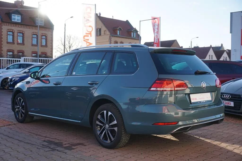 Main__Slider__Photo:Volkswagen Golf VII Variant 1.0 IQ.DRIVE ACC Totwinkel PDC 07/2019-0