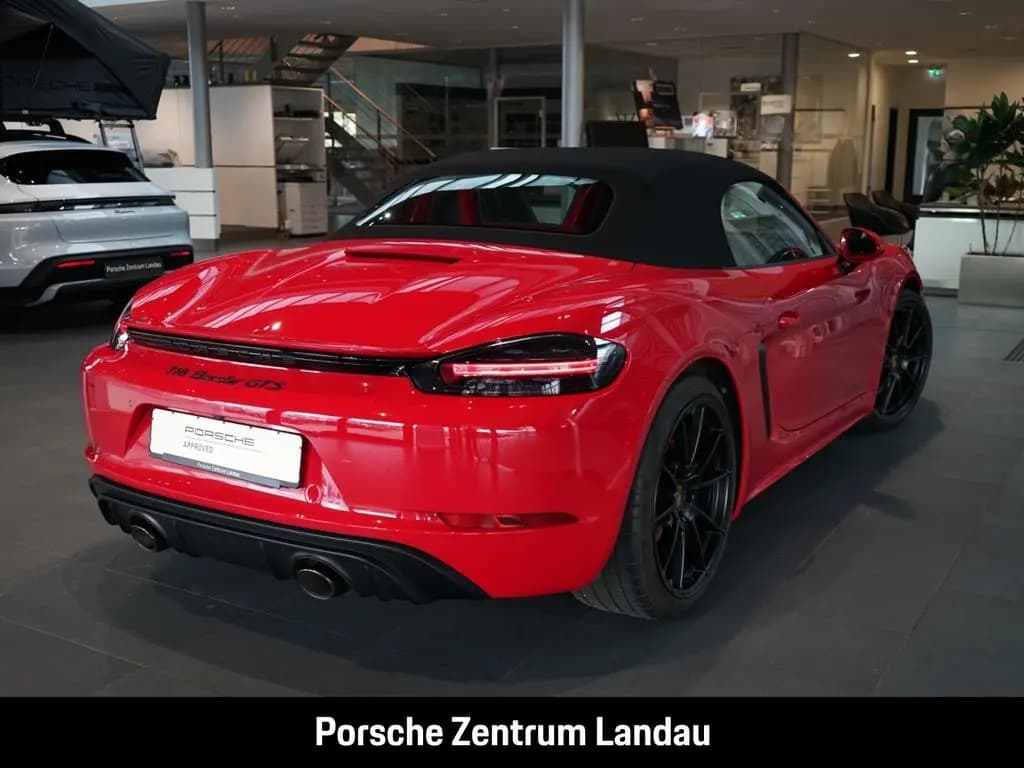 Main__Slider__Photo:Porsche Boxster 718 GTS 4.0 Sportabgas Abstandstempomat 09/2021-0